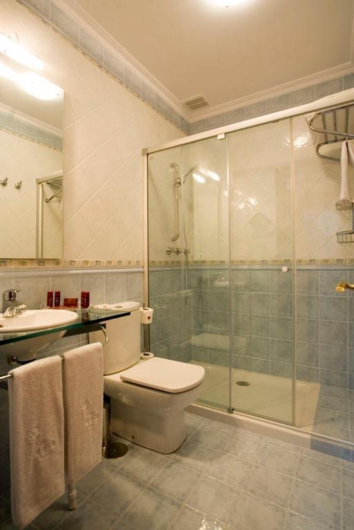 فندق La Fonda De Bustio المظهر الخارجي الصورة